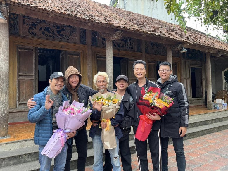 amp;#34;Ông bố đơn thânamp;#34; nức tiếng VTV: amp;#34;Lúc đầu tôi tưởng Hoàng Thùy Linh chảnh, mắc bệnh ngôi saoamp;#34; - 2