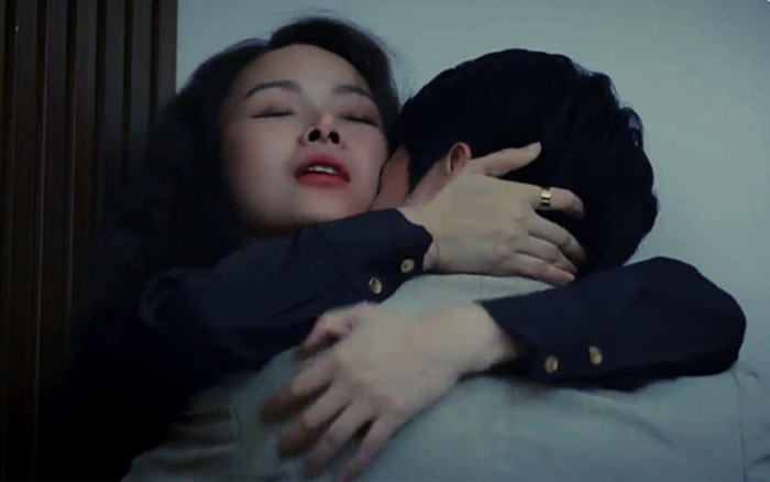 Khi mỹ nhân Việt xem cảnh nóng của chính mình: Người che mặt vì thiếu kinh nghiệm, kẻ than amp;#34;toang rồiamp;#34; - 7