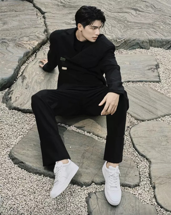 Nam thần VTV 1m86 amp;#34;bỏ tình vì tiềnamp;#34;: Đóng cặp với ai người đó lấy chồng, Trường Giang còn hỏi thẳng mặt - 14