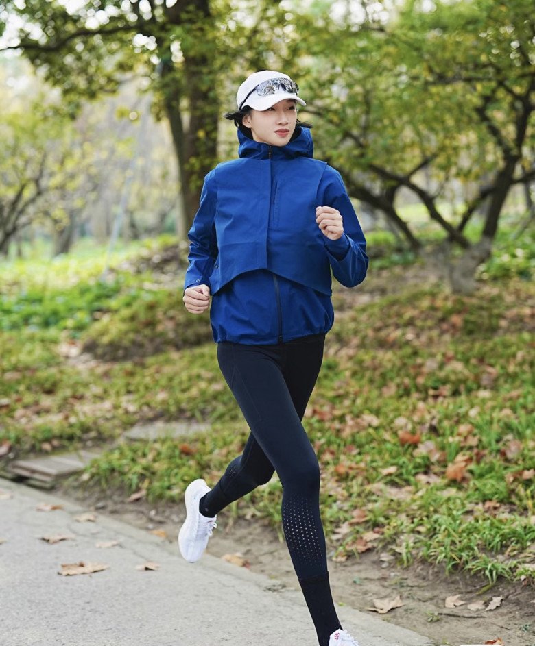 Running in cold weather can bring many benefits to both physical and mental health