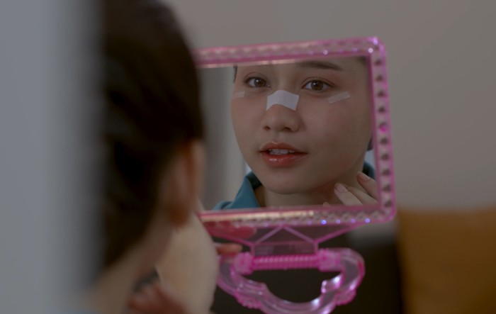 Sau 1 năm phát tướng như mang bầu, giờ người đẹp Mắt Biếc để lộ ảnh cưới, chú rể là sao truyền hình mới nổi - 2