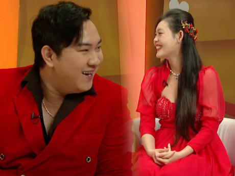 Nam nhạc sĩ lập kỷ lục Guiness, hay mặc đồ đỏ "lòe loẹt": Đòi cưới vợ sau 1 ngày gặp gỡ, bị chia tay 50 lần