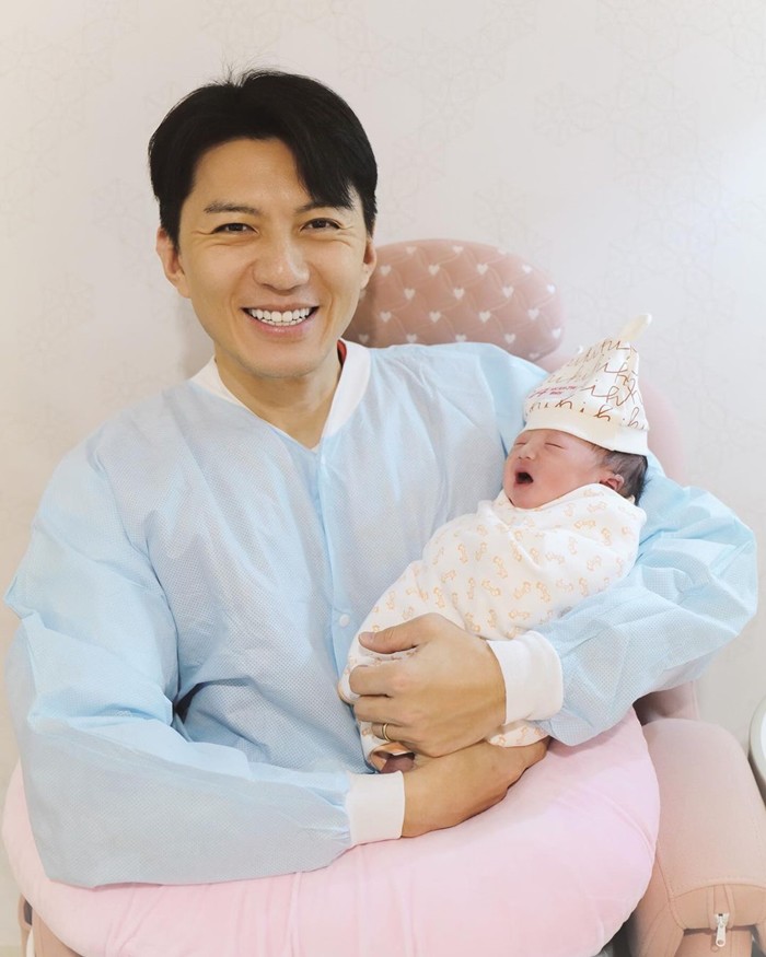 Nam vương TVB làm đám cưới amp;#34;trĩu vàngamp;#34; với con gái amp;#34;Vua đồ lótamp;#34;: Nhận ngay nhà 245 tỷ đồng, đón quý tử khi U50 - 4