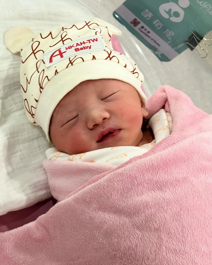 Nam vương TVB làm đám cưới amp;#34;trĩu vàngamp;#34; với con gái amp;#34;Vua đồ lótamp;#34;: Nhận ngay nhà 245 tỷ đồng, đón quý tử khi U50 - 2