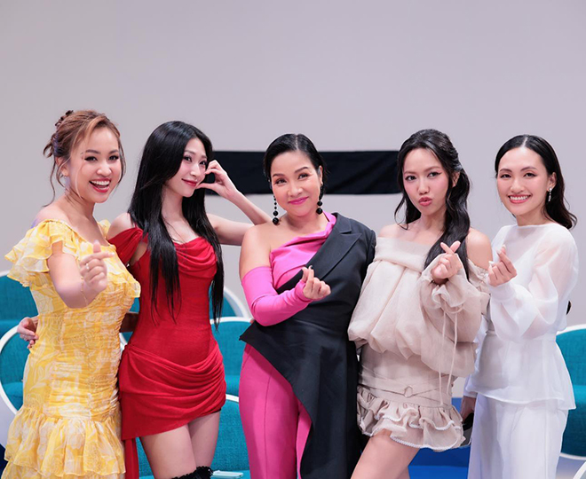 Có thể ở thời điểm hiện tại, cô chưa bắt được nhịp để thể hiện mình.