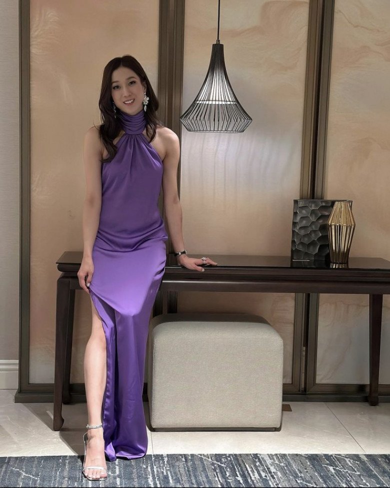 Vóc dáng vạn người mê của bà mẹ 3 con.