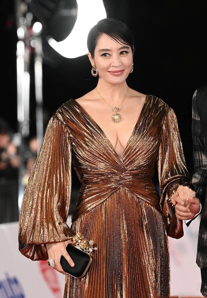  Kim Hye Soo khiến khán giả phải nhìn bằng con mắt khác.