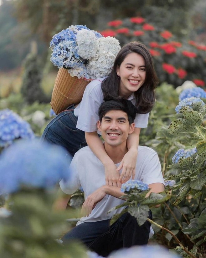 Chàng tài tử tài năng và nàng ma nữ đã chứng minh họ yêu nhau là chân thành.