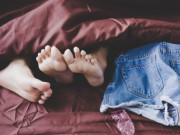 Sức khỏe - Quan hệ trong lần đầu hẹn hò, bạn trai lén làm một việc, cảnh báo kiểu đàn ông này phụ nữ cần tránh xa