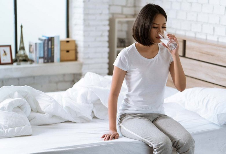 5 phút trước đi ngủ là amp;#34;thời điểm vàngamp;#34; kéo dài tuổi thọ, làm một việc sẽ tăng sức khỏe nhưng nhiều người bỏ phí - 1