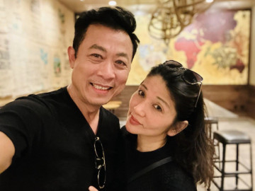 Vân Sơn xả loạt ảnh với bà xã bí ẩn mừng kỷ niệm 33 năm cưới, gọi vợ là "nữ hoàng cai tù"