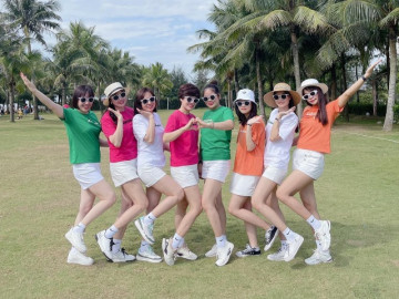 Gia đình ở Hà Nội có 8 cô con gái: Thường xuyên tụ tập ăn uống ở nhà mẹ đẻ, luôn đoàn kết và yêu thương lẫn nhau