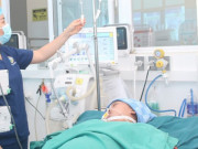 Bà bầu - Sản phụ sinh con tại nhà vào viện cấp cứu vì sốc nhiễm khuẩn, nguyên nhân rất bất ngờ