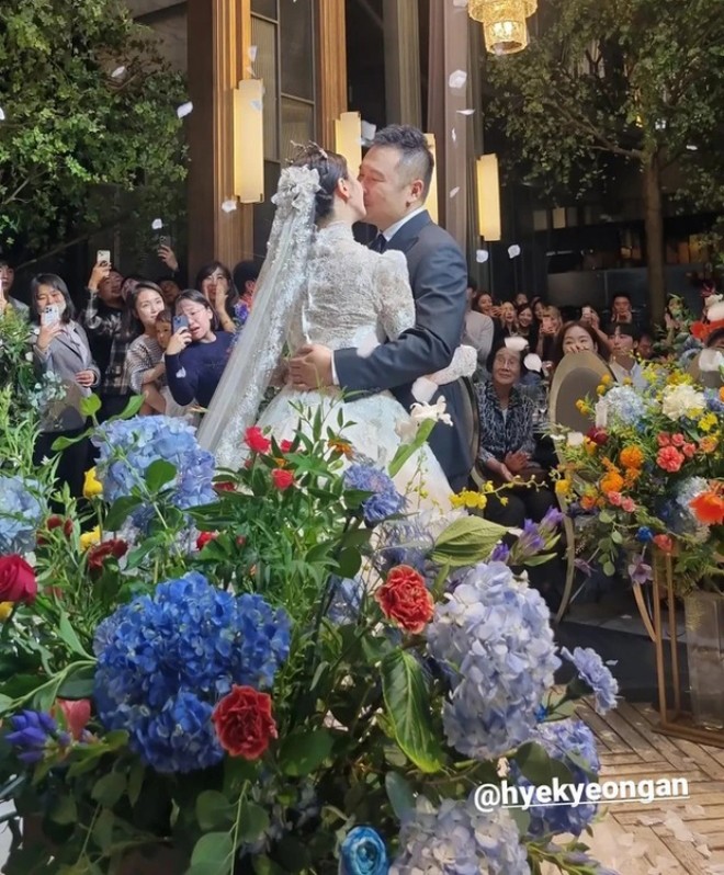 Sau đám cưới, nữ diễn viên và ông xã tới Ý hưởng tuần trăng mật.