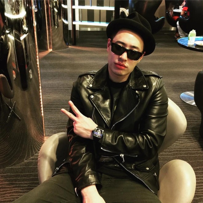 Phan Vỹ Bá là nam nghệ sĩ đa tài của showbiz.