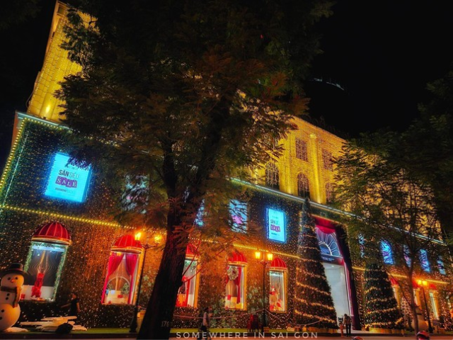 Các địa điểm check-in Giáng sinh cực hot đang khiến giới trẻ Sài Gòn mê mẩn - 5