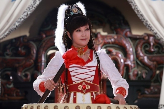 Mỹ nhân amp;#34;rác phẩmamp;#34; 2023: Phan Kim Liên phát phì có bằng bà già đóng vai gái trẻ 18? - 5