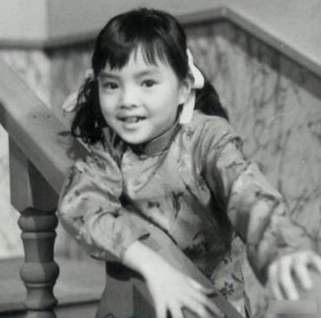 Vì có vẻ ngoài khá đáng yêu, Kỷ Bảo Như được bà ngoại cho tham gia khóa diễn xuất và được các đạo diễn yêu thích.