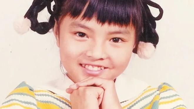 Bà nội Kỷ ép Kỷ Bảo Như tiêm thuốc kìm dậy thì khiến cô không thể phát triển chiều cao.