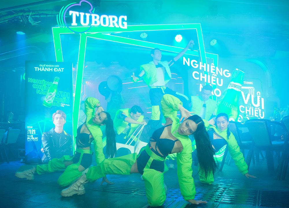 Giới trẻ bùng nổ cuộc vui với chuỗi hoạt động “Nghiêng” cùng Tuborg