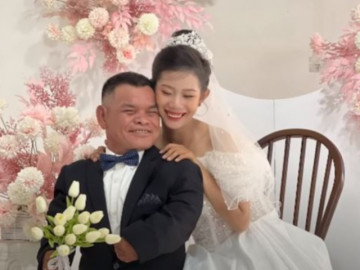 Ông chú tí hon 47 tuổi cưới được vợ đẹp kém 26 tuổi nhờ liều, cuộc sống hiện tại viên mãn
