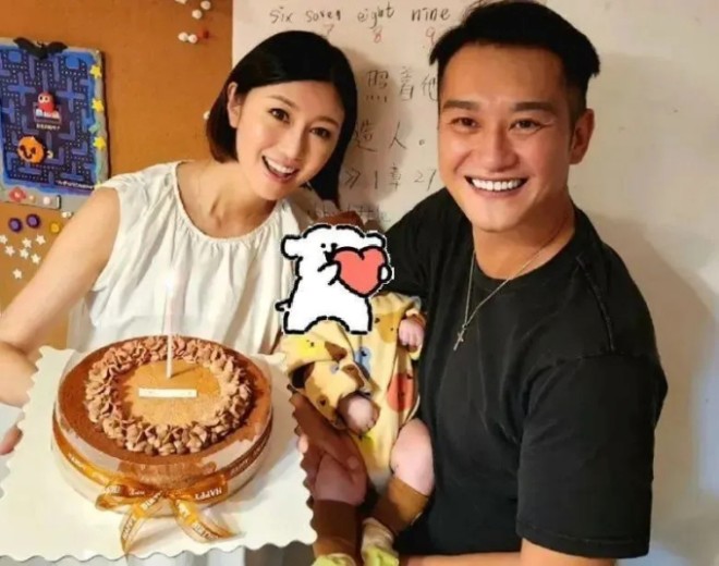 Ngô Hạo Khang kiếm tiền nuôi vợ con.