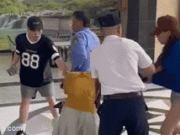 Tin tức - Vụ cô gái bị túm tóc, tạt tai tới tấp ở TPHCM: Hoa khôi đi đánh ghen giùm bạn