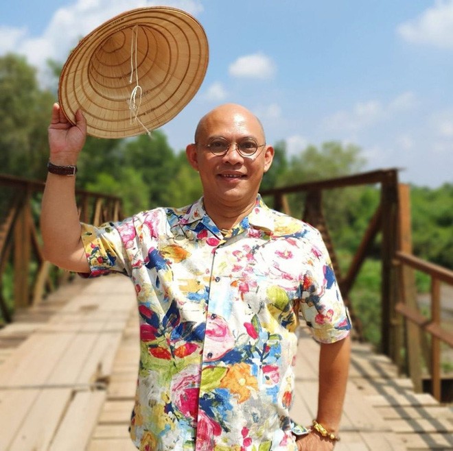 Ông trùm Thách Thức Danh Hài bất ngờ “gây bãoamp;#34; trên tìm kiếm nóng - 1