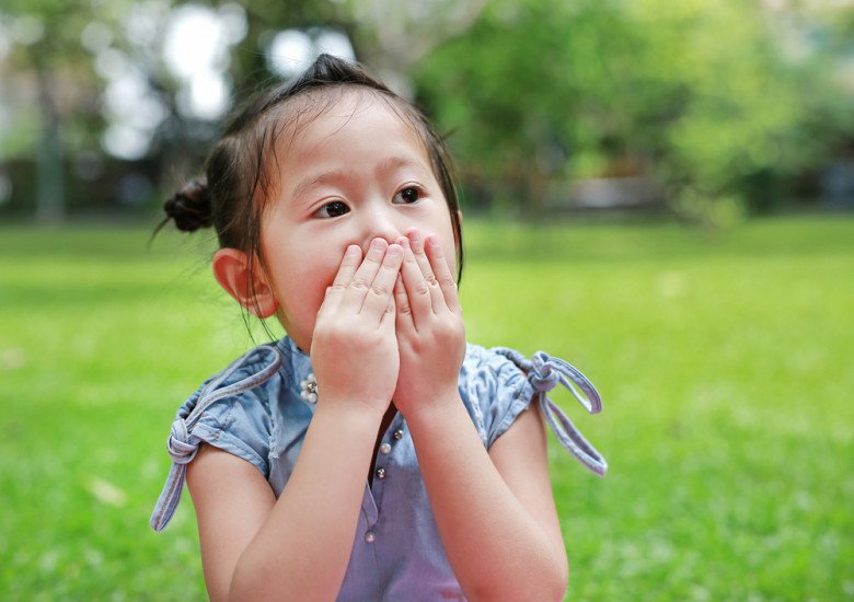 2 tuổi đã nói tiếng Anh như gió, cậu bé đi học bị cô lập, ông bà hối hận vì chăm cháu đích tôn kiểu này - 4