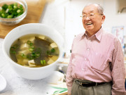 Sức khỏe - Bác sĩ ung thư U90 thể lực tốt hơn thanh niên, tóc trắng bỗng đen lại nhờ ăn 3 thực phẩm "xanh tóc, đỏ da"
