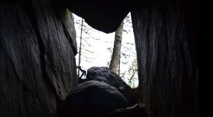 Hang động có tiếng vang kỳ lạ khiến du khách cảm nhận được amp;#34;sự hiện diện của linh hồn” - 2