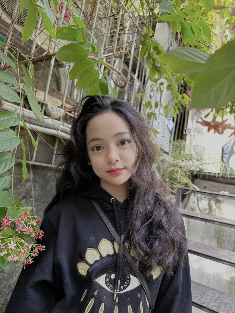 Đông fan nhất nhì VTV, cô bé 12 tuổi mặt xinh như thiên thần bất ngờ bị phản ứng gắt vì amp;#34;quá láoamp;#34; - 6