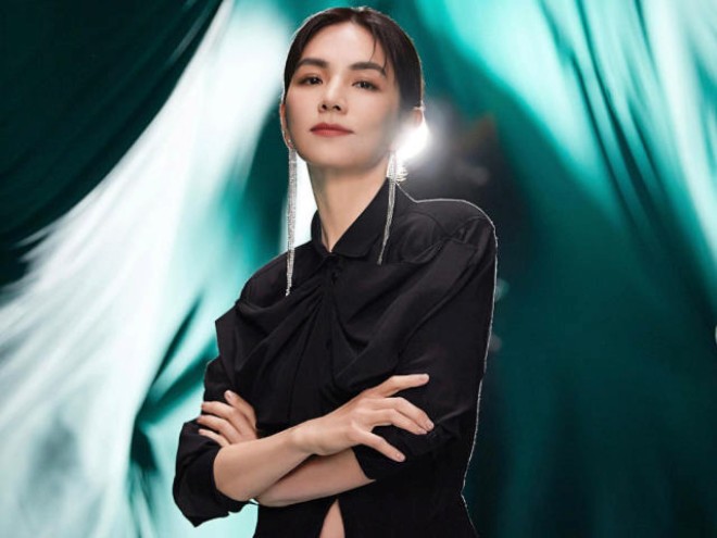 Ella (S.H.E) không có mặt tại buổi ra mắt phim vì đồng nghiệp cũng không xuất hiện. 