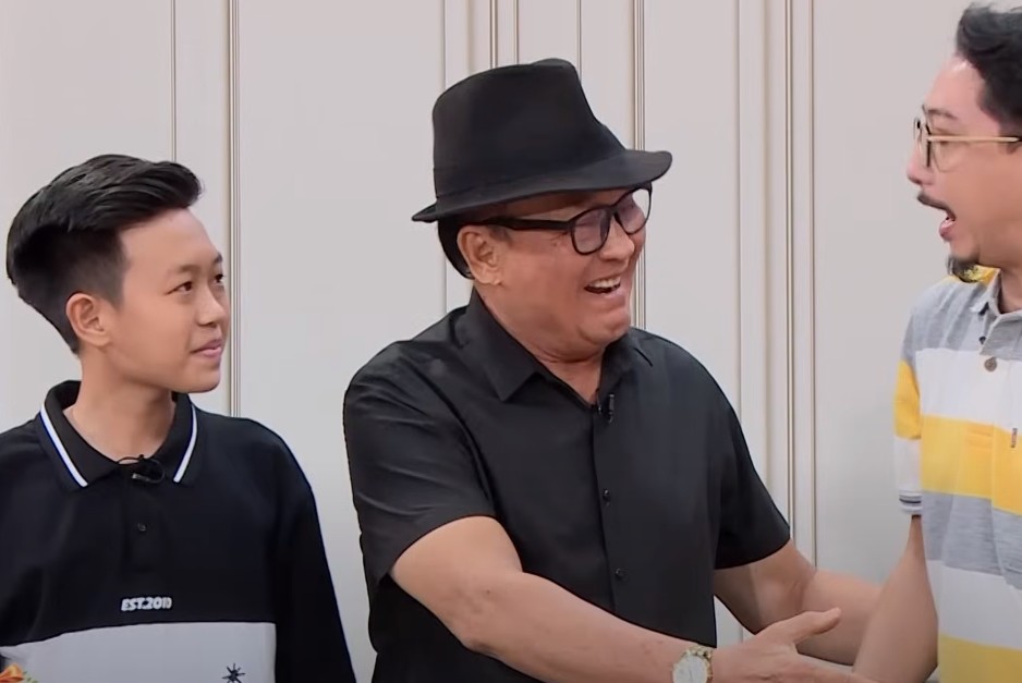 Duy Phương xuất hiện trên truyền hình cùng con trai út Duy Bách.