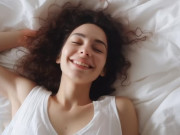 Sức khỏe - Tại sao nhiều phụ nữ "làm ồn" khi quan hệ còn nam giới thì không? "Vũ khí" này biết dùng đúng còn mạnh hơn thuốc kích yêu