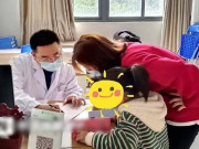 Yêu con - Bé gái 6 tuổi ngực nhô cao bất thường, dậy thì sớm vì thường xuyên ăn món bổ dưỡng mà bà nội nấu