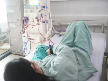 16 tuổi thận đã mất hoàn toàn chức năng, cô gái xinh đẹp 5 năm mòn mỏi chờ đợi cơ hội làm lại cuộc đời