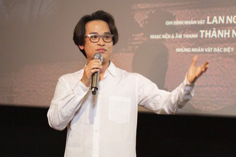 Hà Anh Tuấn chia sẻ cảm nhận khi lần đầu được xem phim về chính mình.