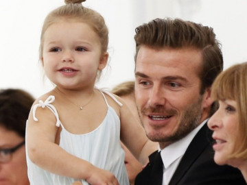 Con gái David Beckham lột xác tuổi dậy thì, thích mặc váy 2 dây bó sát gây tranh cãi