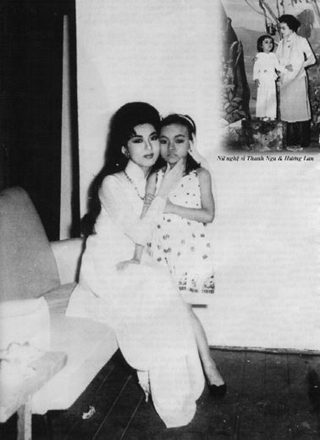 Hương Lan và cố nghệ sĩ Thanh Nga.