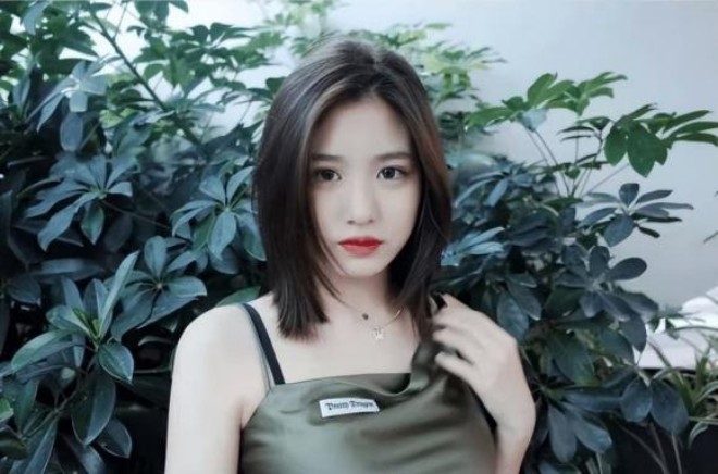 Hình ảnh Uông Mạn Hy vài năm trước.