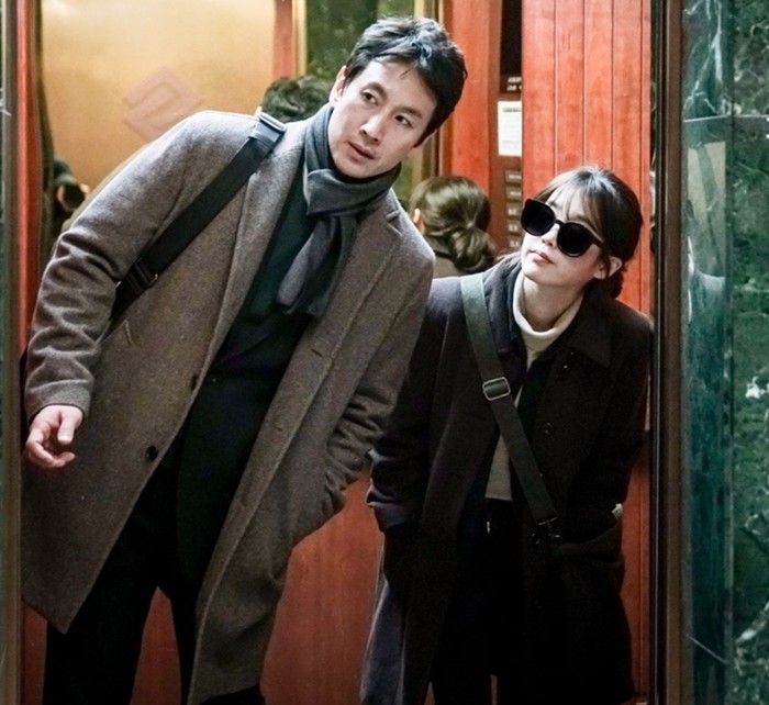 Lee Sun Kyun: Bị Ký Sinh Trùng amp;#34;vận vào đờiamp;#34;, từng có phim gắn liền với tuổi thơ triệu khán giả - 5