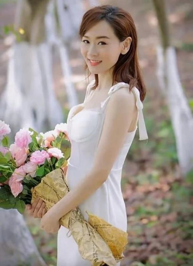 Nhiều người đào lại quá khứ của Dương Tư Kỳ và chỉ trích cô.