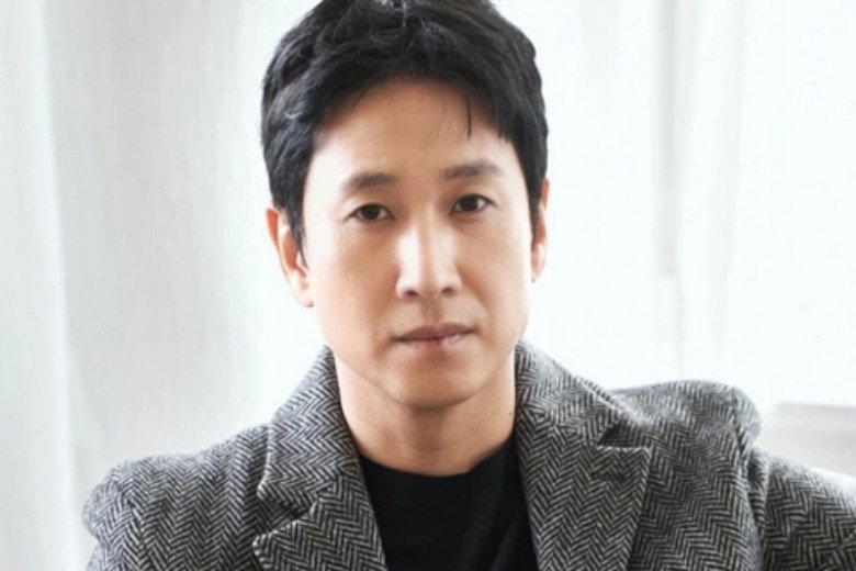 Lee Sun Kyun bị cảnh sát điều tra vì sử dụng ma túy. 