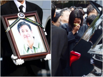 Đám tang Lee Sun Kyun: Đạo diễn Ký Sinh Trùng khiêng quan tài, con trai bê di ảnh, vợ suy sụp khóc...