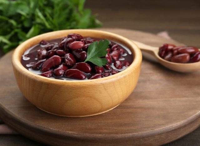 10 loại thực phẩm l&agrave;m thay đổi ho&agrave;n to&agrave;n sức khỏe của bạn v&agrave;o năm 2024, nhiều chuy&ecirc;n gia cũng khuy&ecirc;n d&ugrave;ng - 1