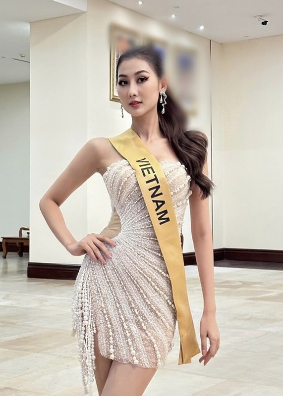 Quế Anh khoe vẻ gợi cảm khi thi Miss Grand International 2024 - 1