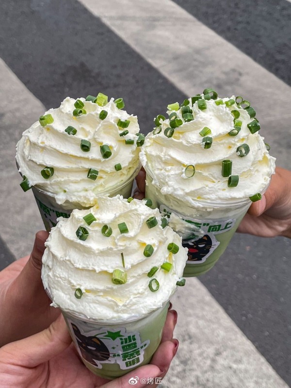 Tuy nhiên, đó chỉ là trò đùa nhân ngày cá tháng tư của một tiệm trà sữa ở Việt Nam.