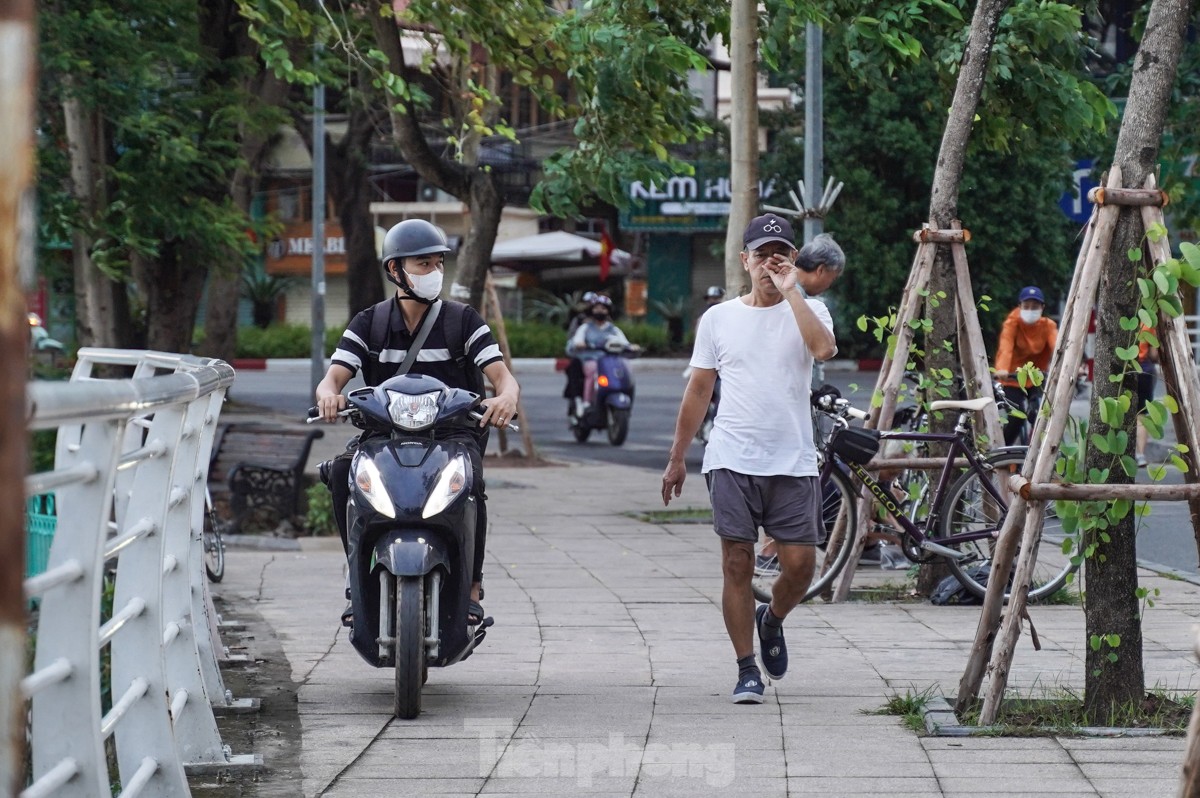 Hồ Tây: Lại một lần nữa 