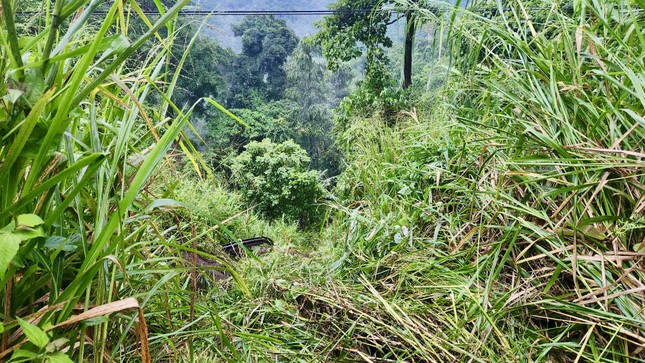 Vị trí xảy ra tai nạn đường thẳng xuống dốc, thông thoáng, êm thuận